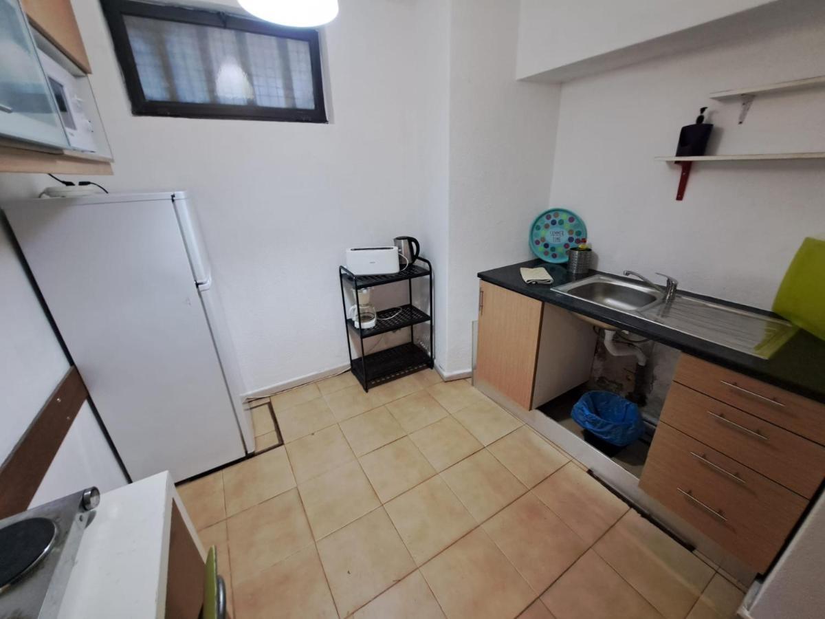 Spacious Economic Center Porto Flat Exterior photo