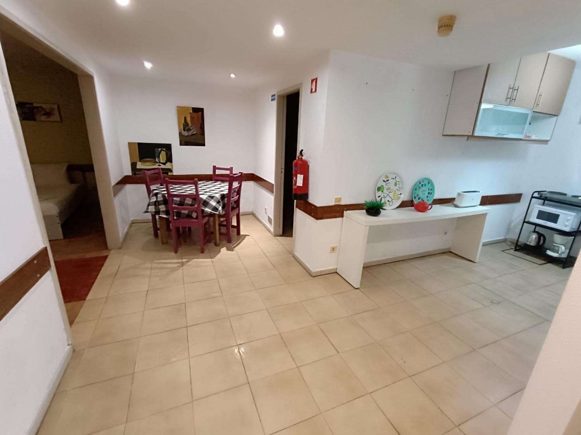 Spacious Economic Center Porto Flat Exterior photo